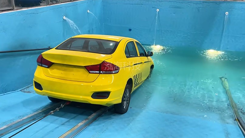 车辆落水自救逃生体验水位模拟